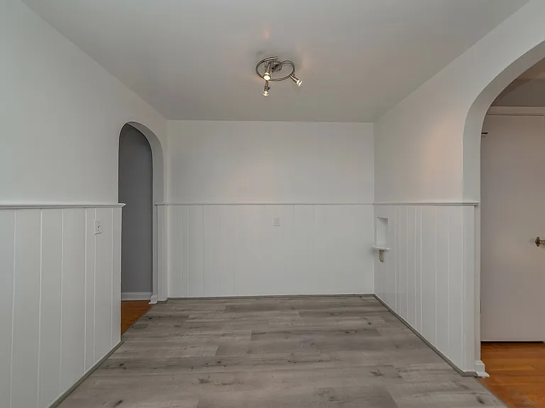 2904 Madison Rd. — Photo 7