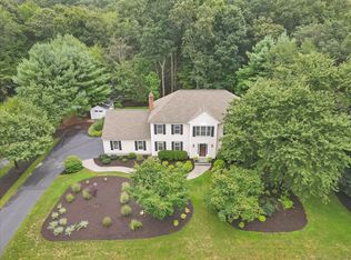 38 Pepperbush Ln, Guilford, CT 06437