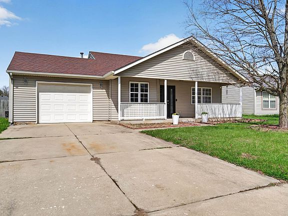 4th image of 28 Goldenrod Ct