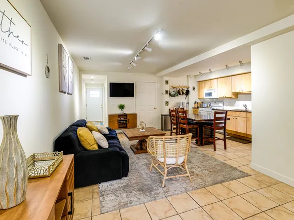 4316 4th St NW #B, Washington, DC 20011