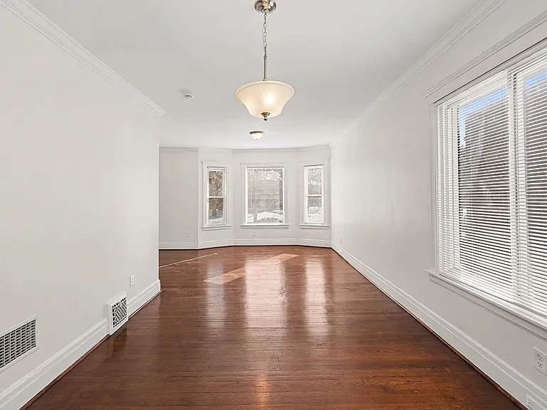 689 E Kirby St #1 — Photo 6