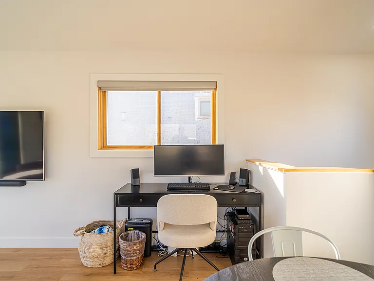 3038 Beech St — Photo 18