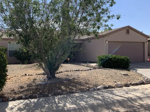 6515 Phoenix St, Las Cruces, NM 88012