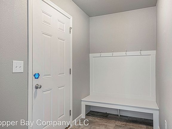 2nd image of 5457 Eagle Glen Dr SW
