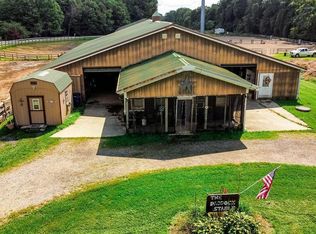 459 Middle Ground Rd SW, Pataskala, OH