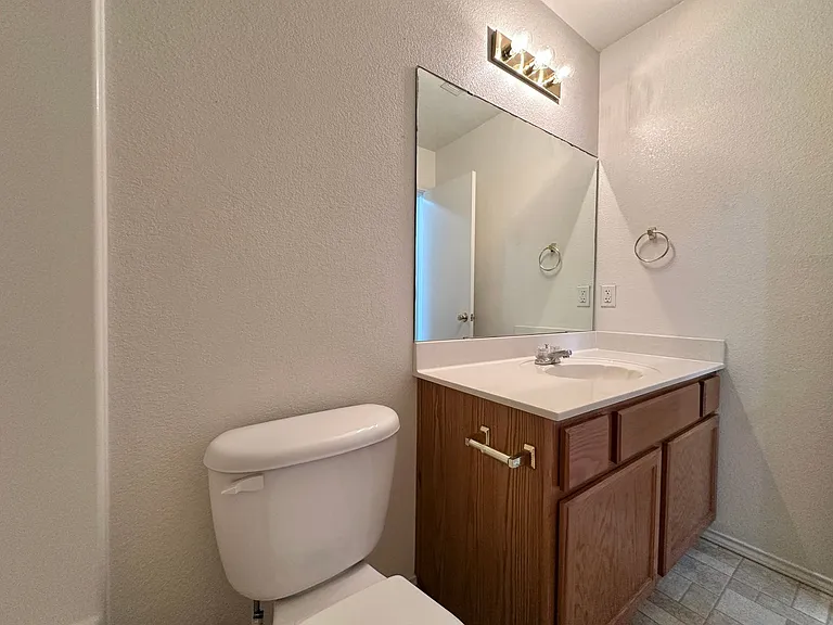5300 Lauren Lea Dr — Photo 18