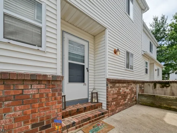 715 Reed Ct, Raritan Twp., NJ 08822
