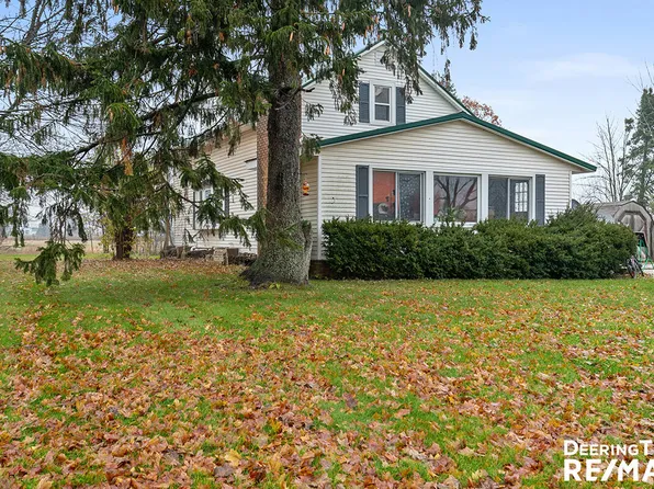 11300 Paris Rd, Morley, MI 49336