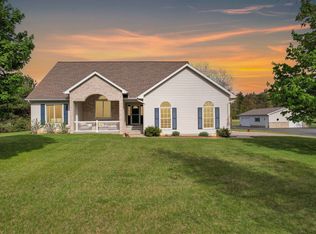 N2242 Keller Rd, Marinette, WI 54143