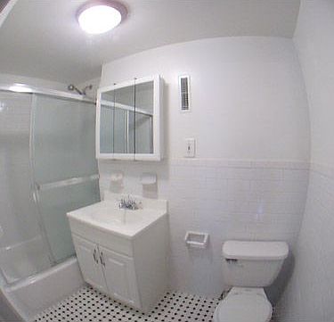 2nd image of 516 E 5th St APT 7