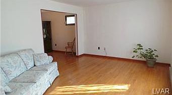 5th image of 506 Sunflower Dr
