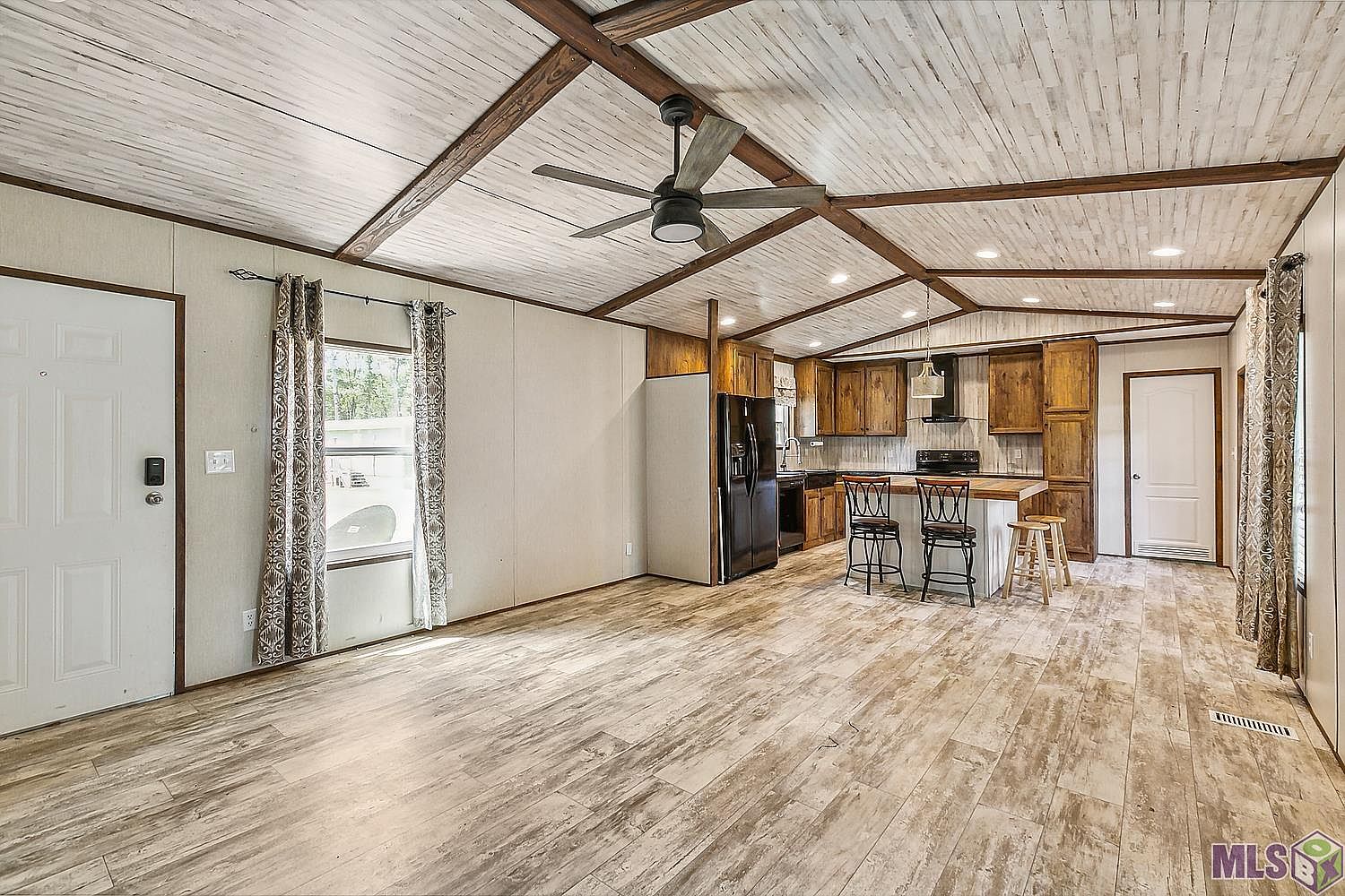 37699 b Rd, Denham Springs, LA 70706 MLS 2023013382 Zillow