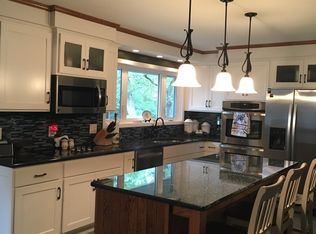 1721 Woodland Rd, Saint Cloud, MN 56304