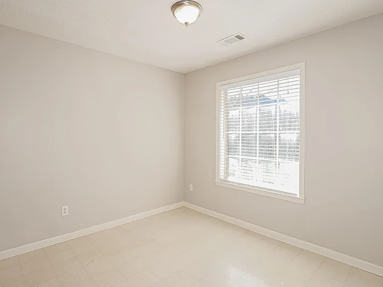 5041 Thornebrook Cv — Photo 7