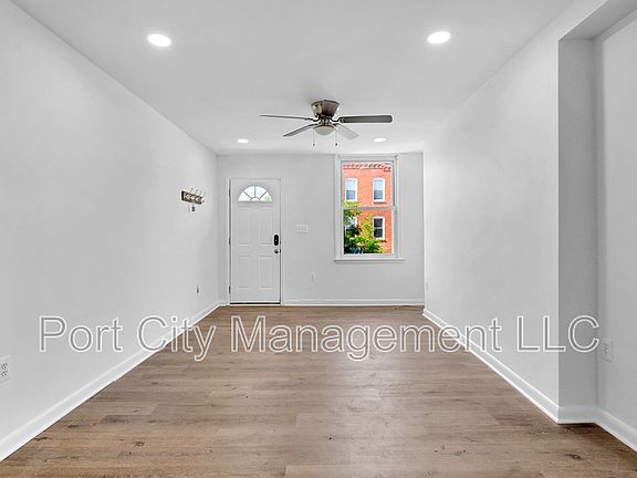3rd image of 2925 Fait Ave #1
