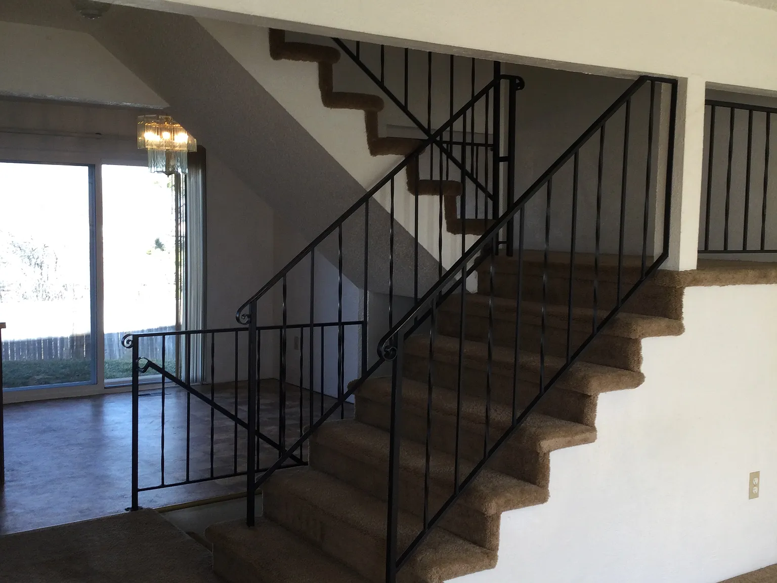 2 bed, 1.5 bath, 1500 sqft, $1,550 — Photo 3