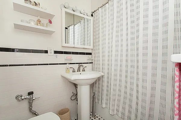 Sold by Brooklyn Hearth Realty | media 18