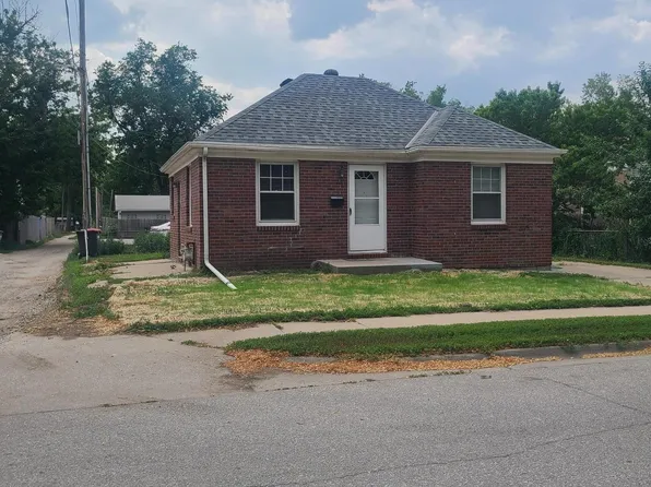 1227 N 32nd St, Lincoln, NE 68503