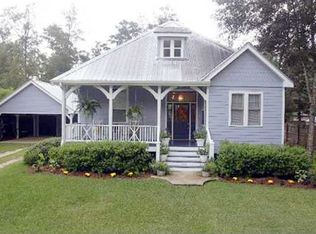 22192 10th St, Abita Springs, LA 70420