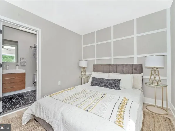 5621 3rd St NW, Washington, DC 20011
