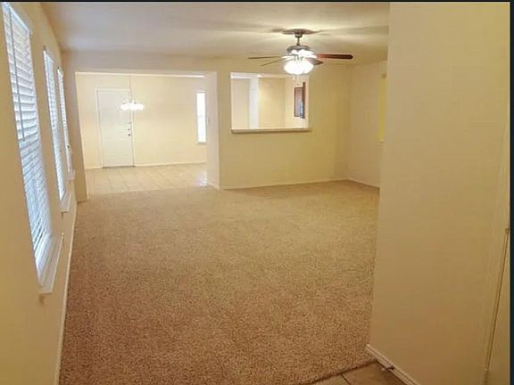 3rd image of 2108 Royal Acres Trl