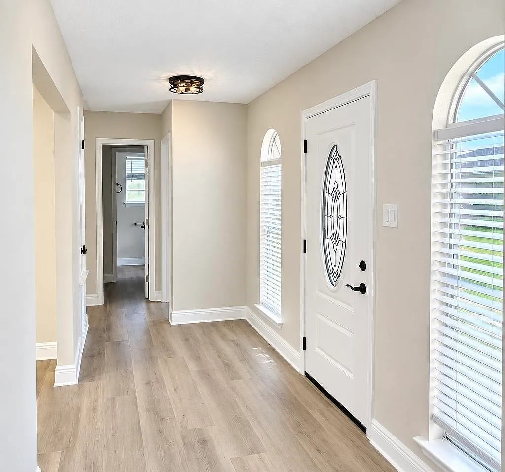 3 bed, 1700 sqft, $2,200 — Photo 3