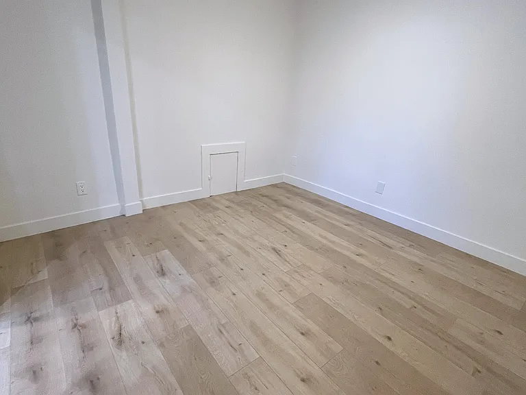 1832 N Wilcox Ave — Photo 20
