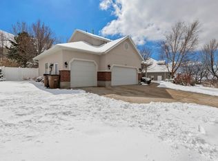 572 E Rocky Knoll Ln, Draper, UT 84020