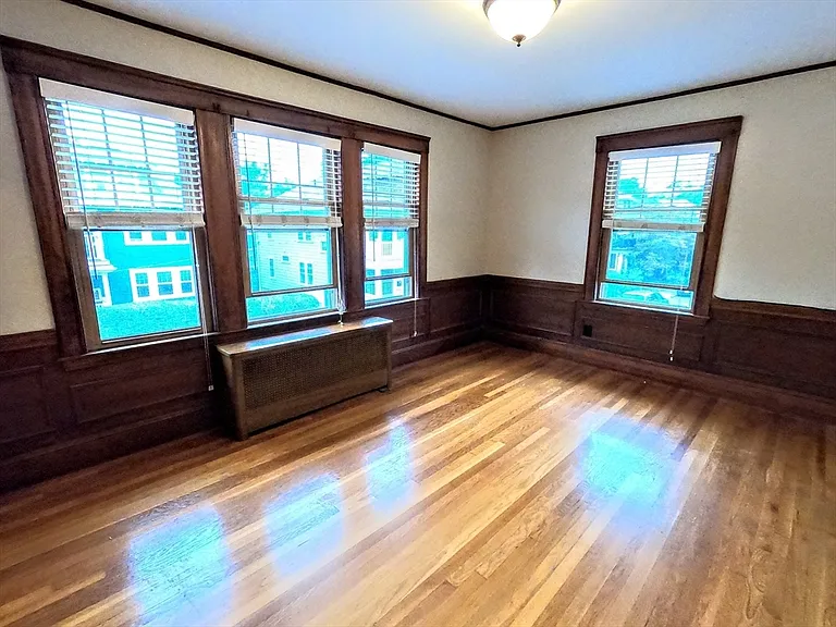 22 Roseway St #2 — Photo 9
