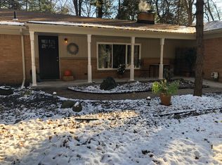 44350 Chedworth Dr, Northville, MI 48167