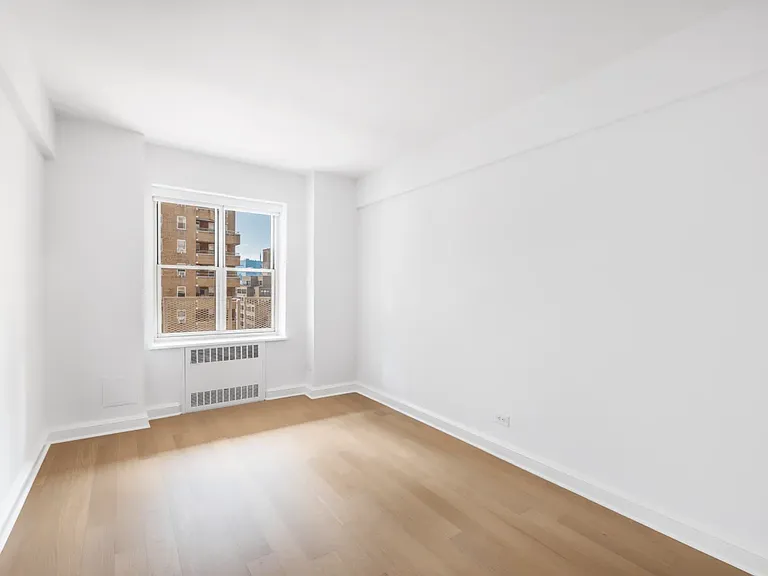 40 Park Ave #9C — Photo 9