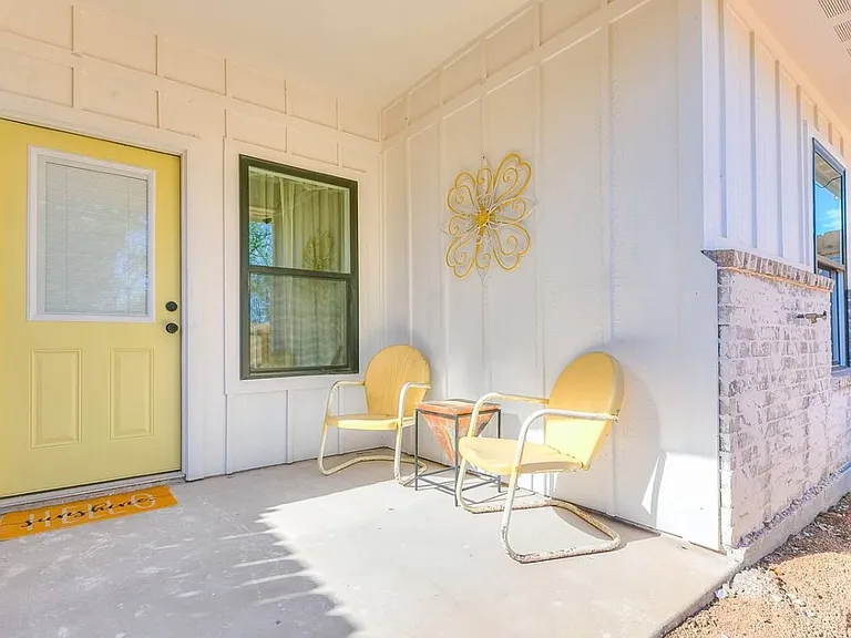 2303 W Beauregard Ave #B — Photo 21
