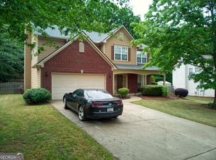 370 Beckenham Walk Dr, Dacula, GA 30019