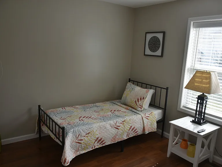 108 Mermaid Ln — Photo 8