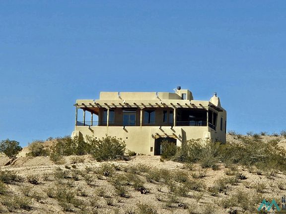 2nd image of 8 Hackney Circle St