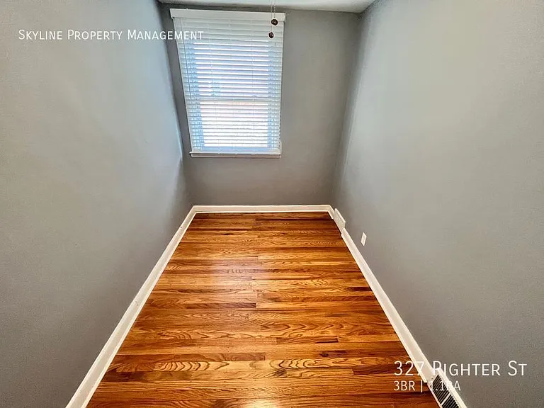 327 Righter St — Photo 17