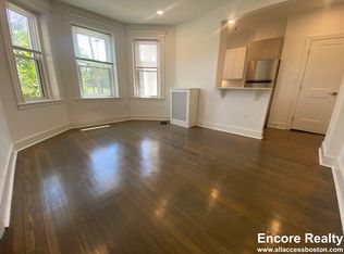 115 Park Dr #20, Boston, MA 02215