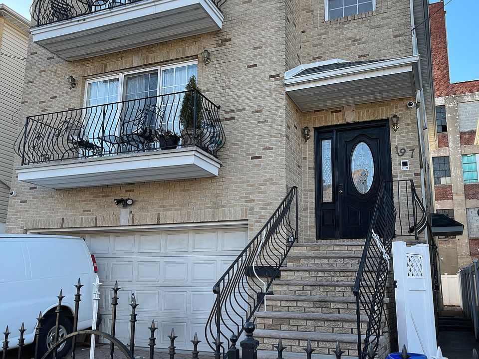 1st image of 197 Badger Ave #1