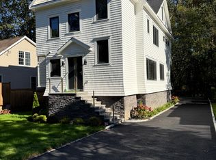 141 West Ave, Darien, CT 06820