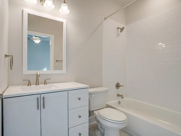 2341 Benbrook Blvd — Photo 29