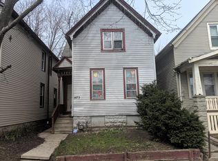1573 S 3rd St, Milwaukee, WI 53204
