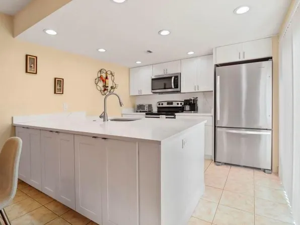 4113 41st Way, West Palm Beach, FL 33407