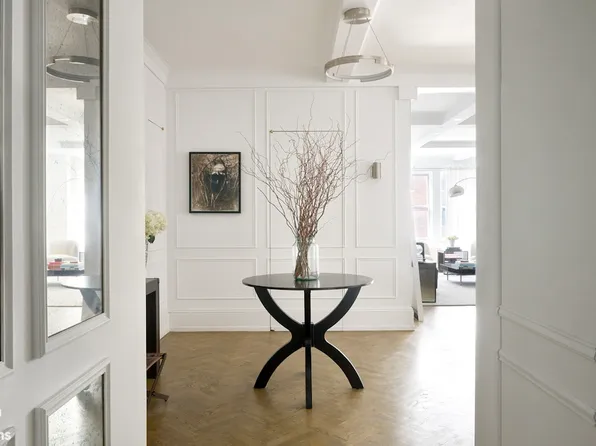 419 East 57th Street 9A image 3 of 13