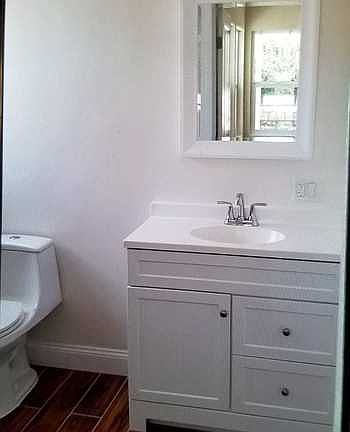 5th image of 464 N Sierra Bonita Ave