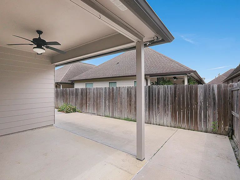 12424 Grand Villa Ct — Photo 18