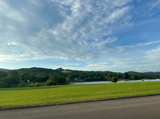 4 Bluewater Peninsula, Bean Station, TN 37708