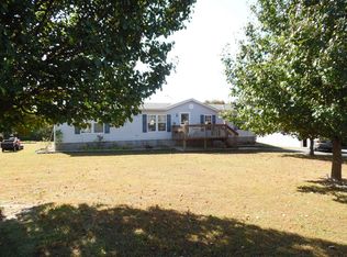 14641 Private Road 2193, Cassville, MO 65625