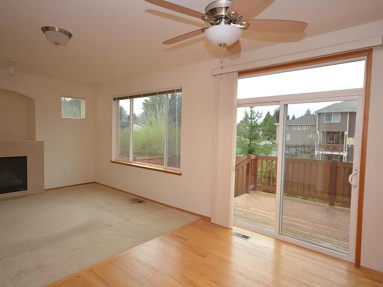 259 Whitman Pl NE — Photo 7