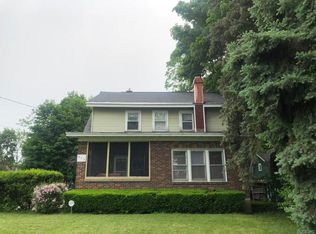 403 Silver St, East Syracuse, NY 13057