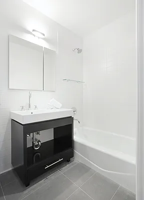 Rented by Two Trees | media 18